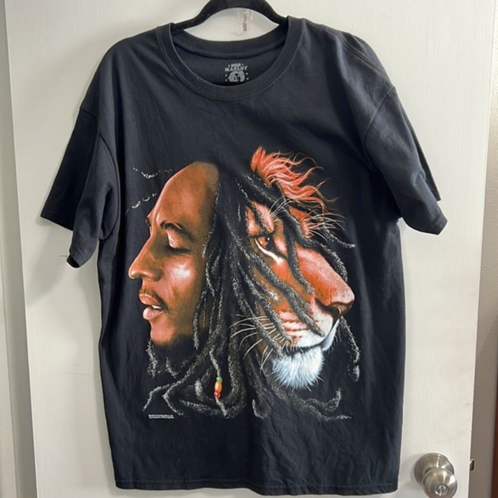 Vintage Bob‎ Marley Black T-shirt Size Large Unisex 2005 Size Large